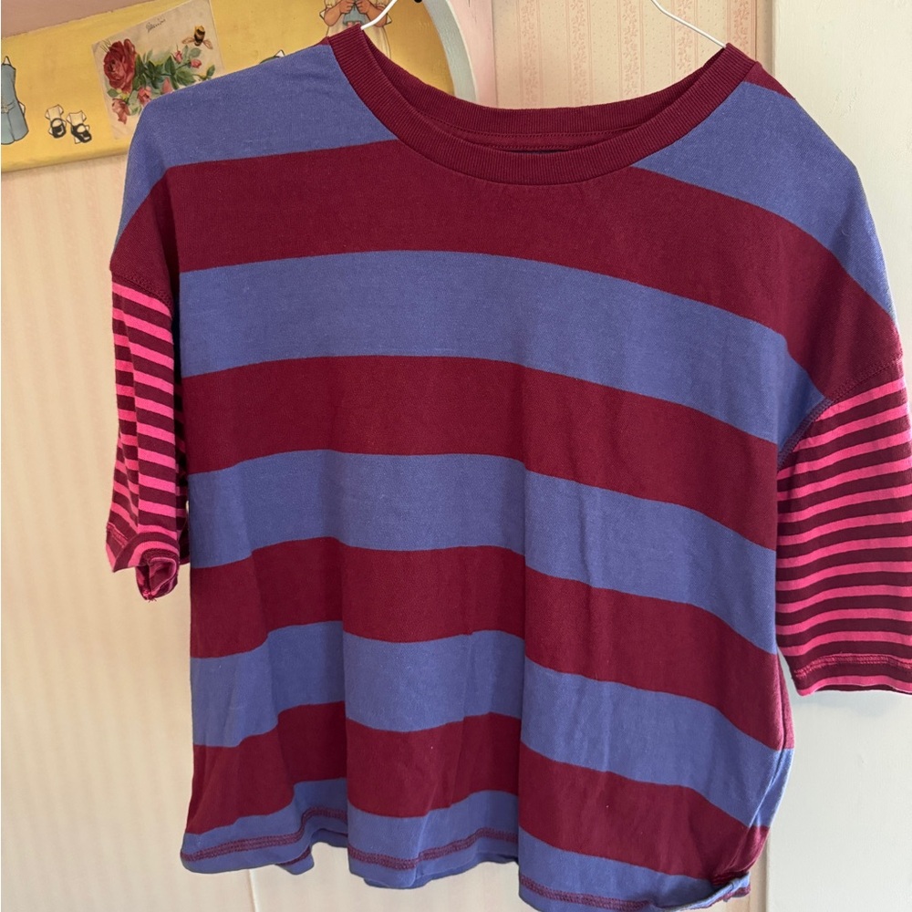 BDG Red and Blue Stripped tee - Urban Outfitters